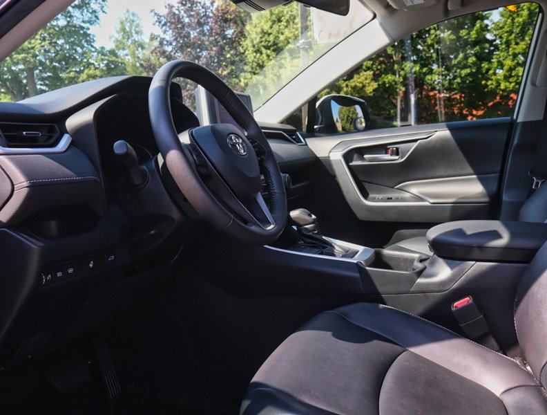 2024 Toyota Rav4 XLE AWD
