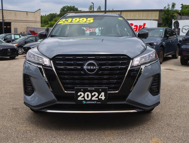 2024 Nissan Kicks SR FWD