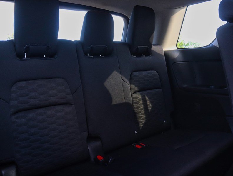 2024 Nissan Pathfinder S 4WD