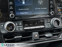 2022 Toyota Highlander Hybrid Hybrid XLE AWD