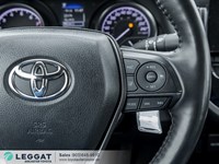 2024 Toyota Camry SE Auto