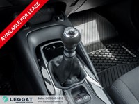 2022 Toyota Corolla SE Manual