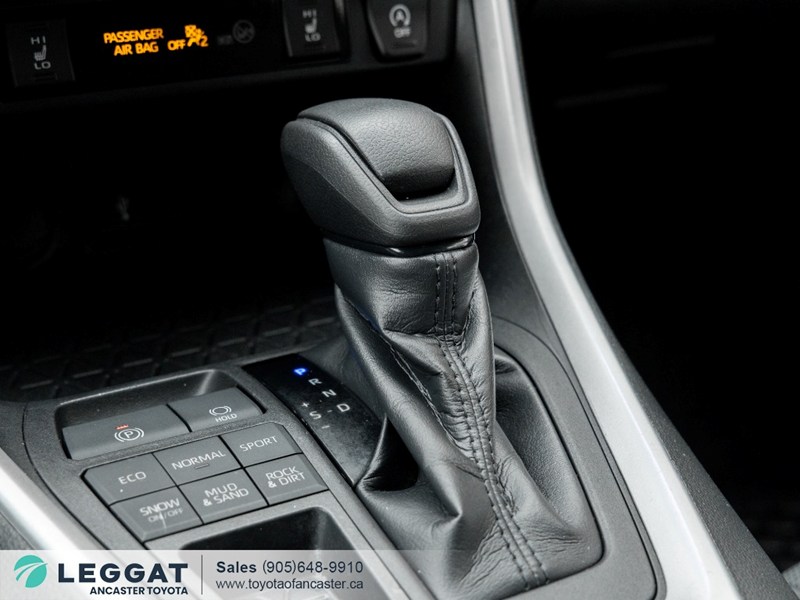 2021 Toyota Rav4 LE AWD