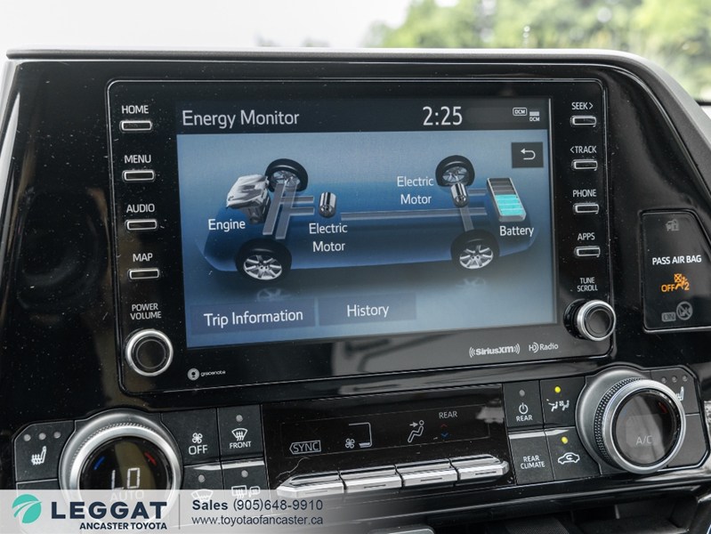 2022 Toyota Highlander Hybrid Hybrid XLE AWD