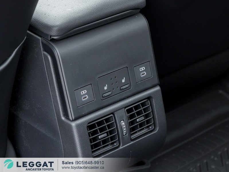 2025 Toyota bZ4X XLE AWD