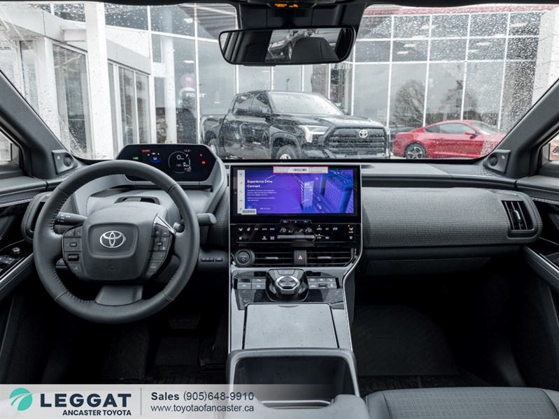 2025 Toyota bZ4X XLE AWD