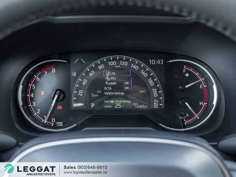 2025 Toyota Rav4 XLE Premium AWD
