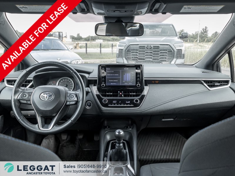2022 Toyota Corolla SE Manual