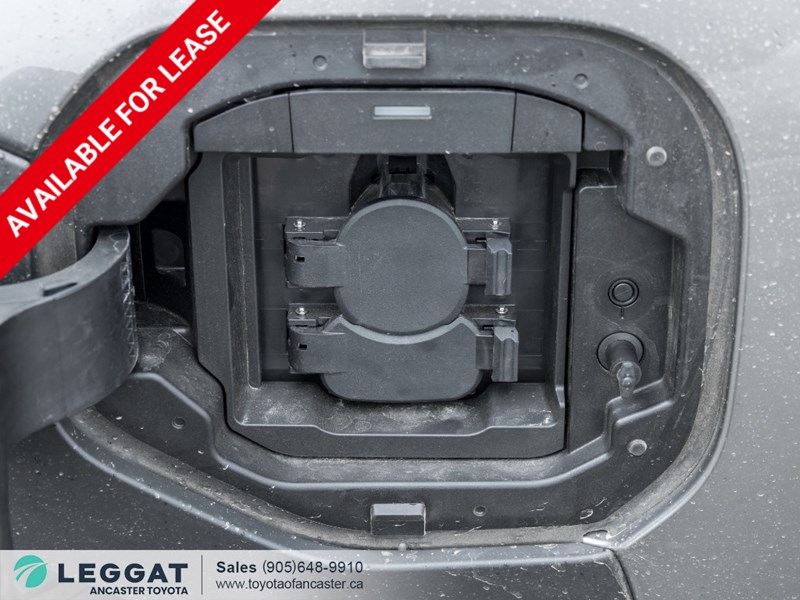 2025 Toyota bZ4X XLE AWD