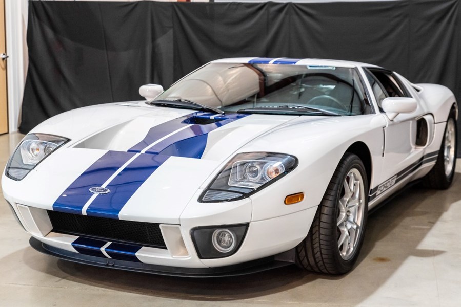 2005 Ford Thunderbird 2Dr Cpe