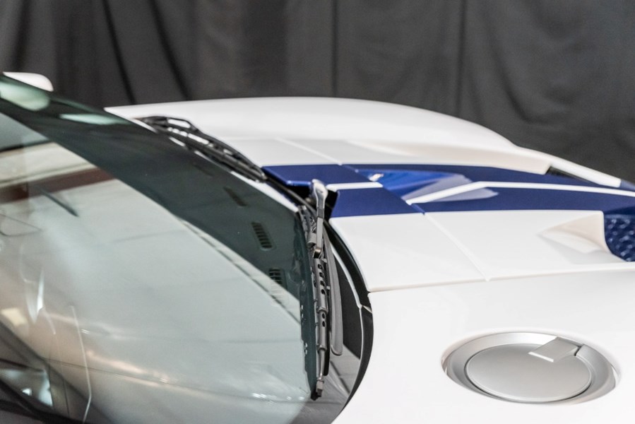 2005 Ford Thunderbird 2Dr Cpe