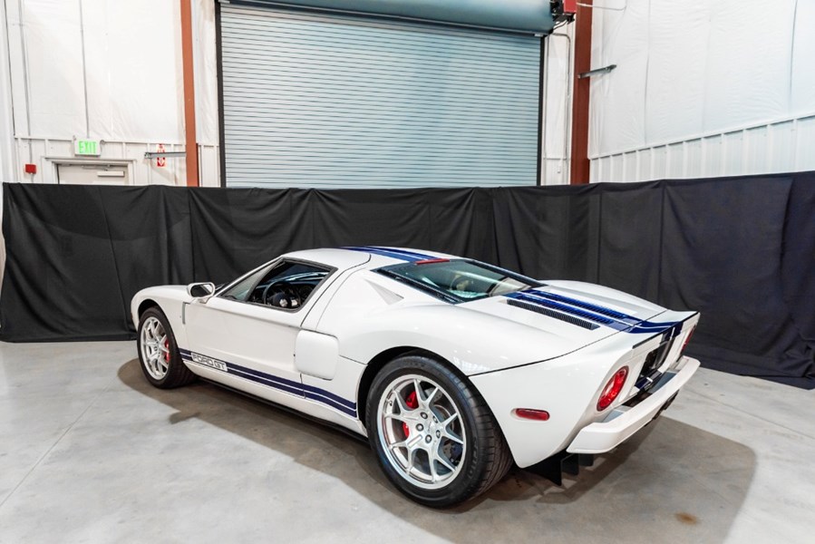2005 Ford Thunderbird 2Dr Cpe
