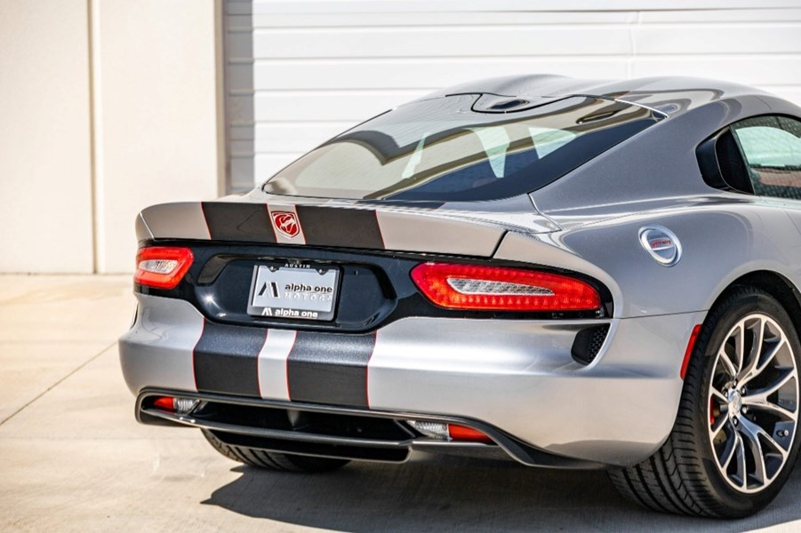 2017 Dodge Viper Gtc