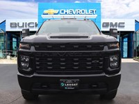 2021 Chevrolet Silverado 2500Hd 6.6L V8 | Custom | Newtires | Noaccidents | Lowkms