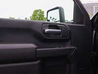 2021 Chevrolet Silverado 2500Hd 6.6L V8 | Custom | Newtires | Noaccidents | Lowkms