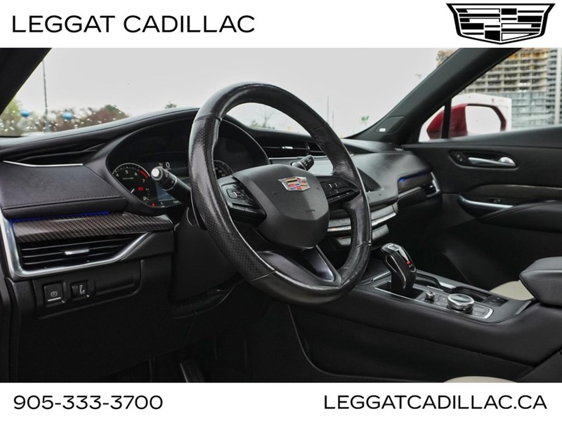 2019 Cadillac Xt4 AWD 4Dr Sport
