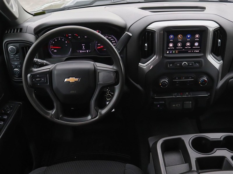 2021 Chevrolet Silverado 2500Hd 6.6L V8 | Custom | Newtires | Noaccidents | Lowkms