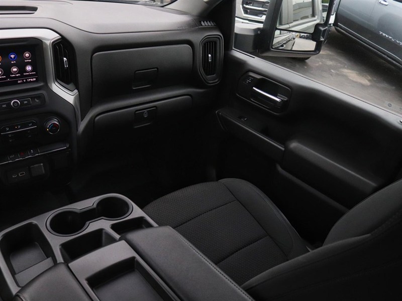 2021 Chevrolet Silverado 2500Hd 6.6L V8 | Custom | Newtires | Noaccidents | Lowkms