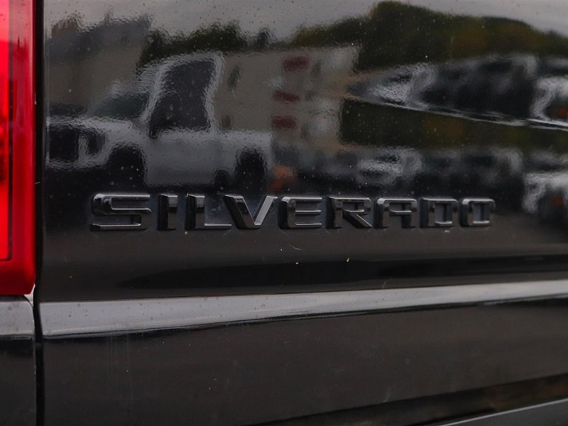 2021 Chevrolet Silverado 2500Hd 6.6L V8 | Custom | Newtires | Noaccidents | Lowkms