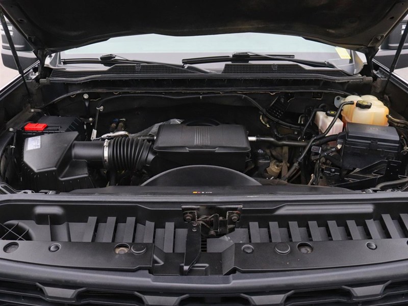 2021 Chevrolet Silverado 2500Hd 6.6L V8 | Custom | Newtires | Noaccidents | Lowkms
