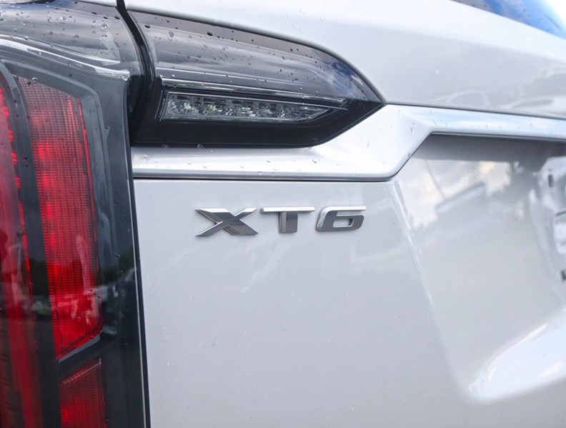 2023 Cadillac Xt6 AWD 4Dr Sport