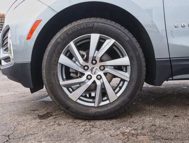 2023 Chevrolet Equinox AWD 4Dr Premier