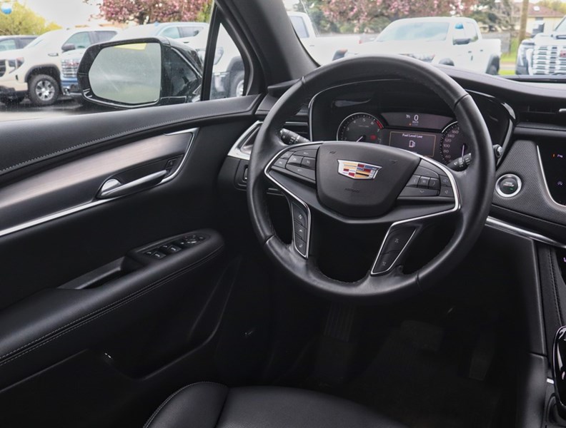 2024 Cadillac Xt5 AWD 4Dr Luxury