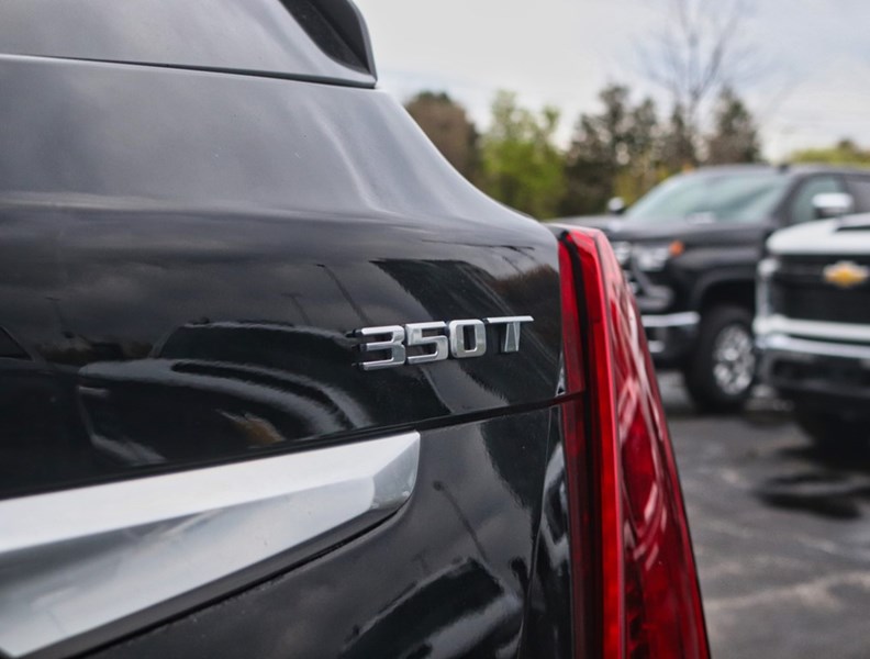 2024 Cadillac Xt5 AWD 4Dr Luxury