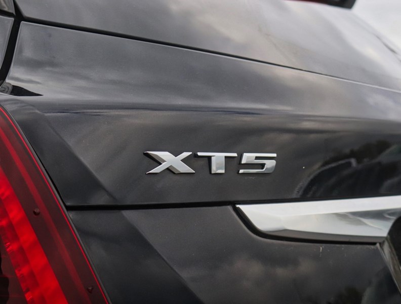 2024 Cadillac Xt5 AWD 4Dr Luxury