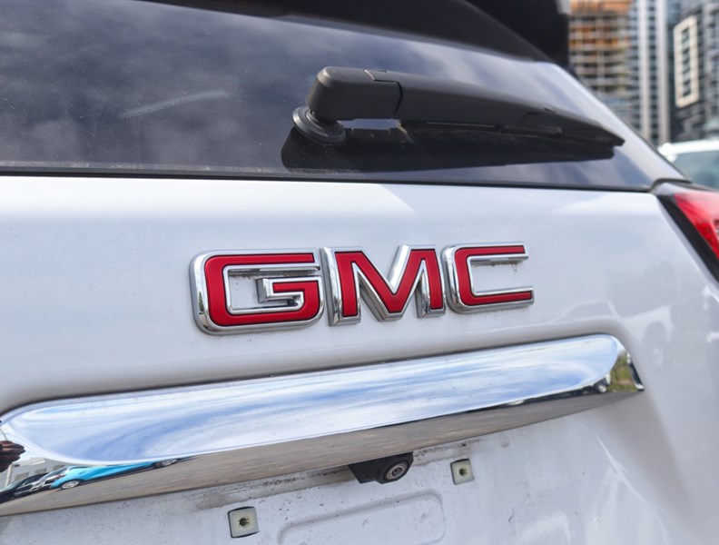 2024 Gmc Terrain AWD 4Dr Denali