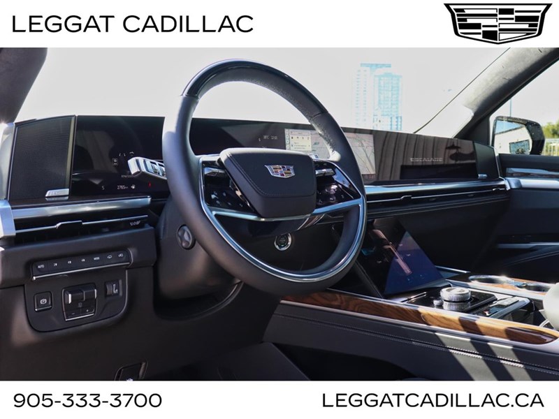 2025 Cadillac Escalade 4WD 4Dr Premium Luxury Platinum