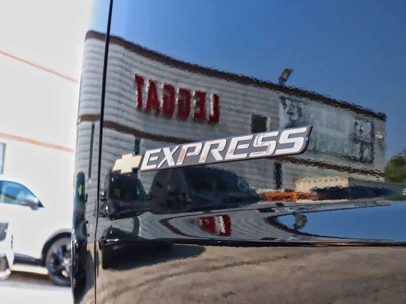 2025 Chevrolet Express Cargo Van RWD 2500 155