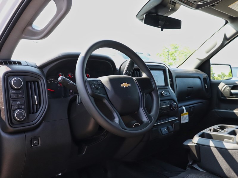 2025 Chevrolet Silverado 1500 4WD Crew Cab 147