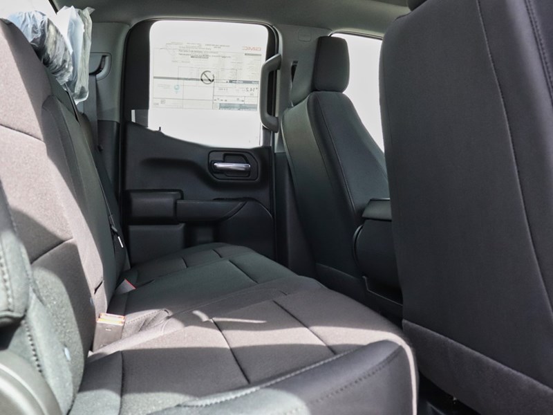 2025 GMC Sierra 1500 4WD Double Cab 147