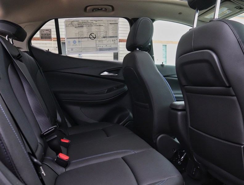 2026 Buick Encore Gx AWD 4Dr Sport Touring