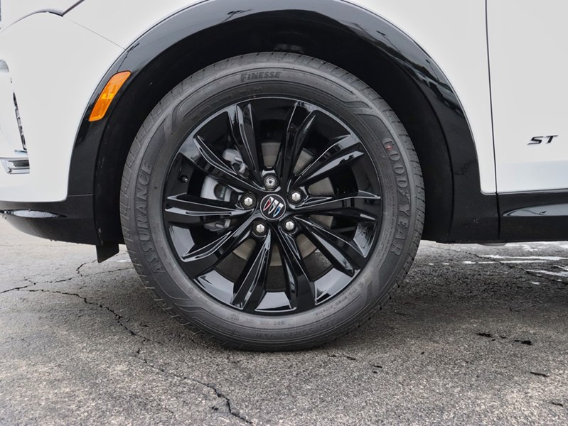 2026 Buick Envista FWD 4Dr Sport Touring