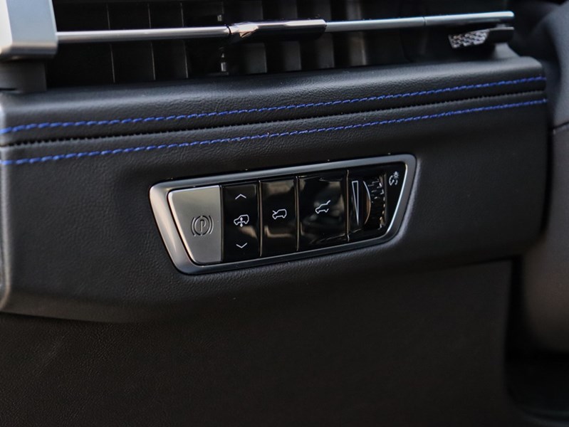 2026 Cadillac Escalade Iq AWD 4Dr Sport