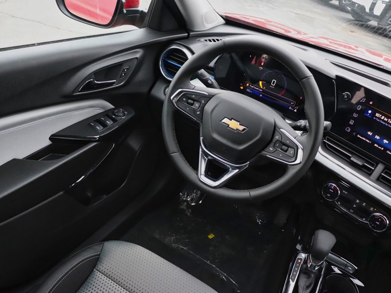 2026 Chevrolet Trax FWD 4Dr LT