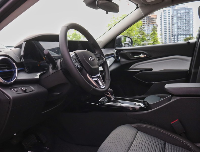 2026 Chevrolet Trax FWD 4Dr LT