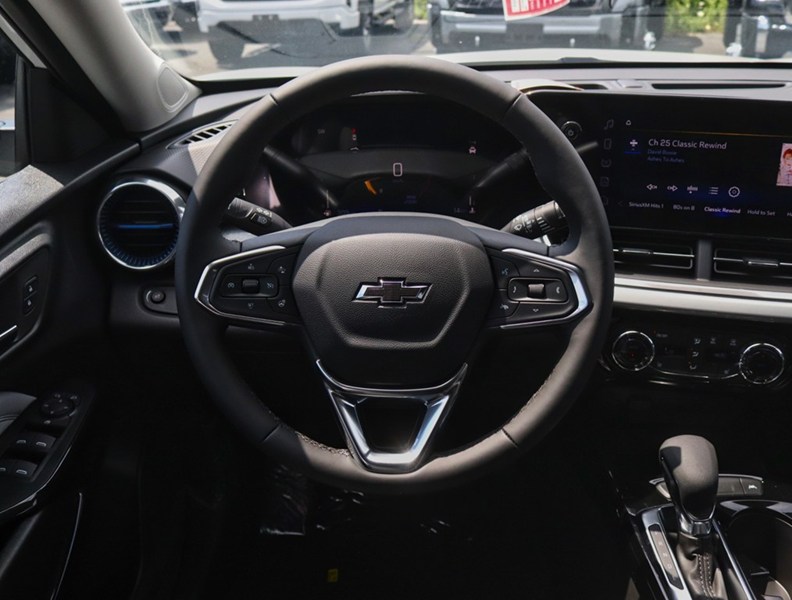 2026 Chevrolet Trax FWD 4Dr LT