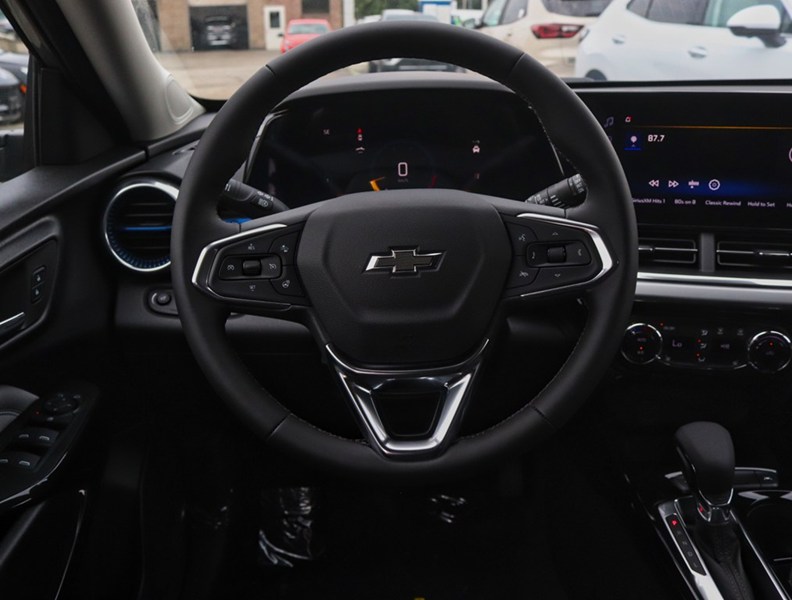 2026 Chevrolet Trax FWD 4Dr LT