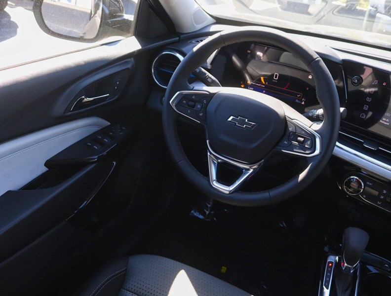 2026 Chevrolet Trax FWD 4Dr LT