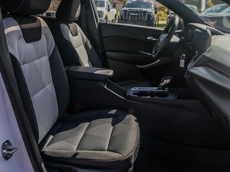 2026 Chevrolet Trax FWD 4Dr 1Rs