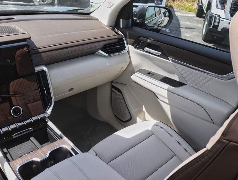 2026 Gmc Acadia AWD 4Dr Denali