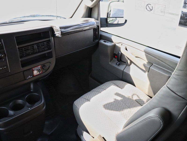 2026 Gmc Savana 2500 RWD 2500 135