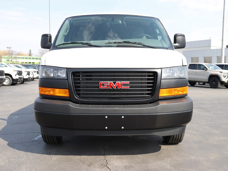 2026 Gmc Savana 2500 RWD 2500 135