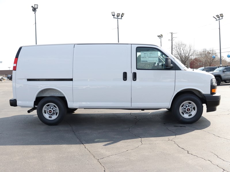 2026 Gmc Savana 2500 RWD 2500 135