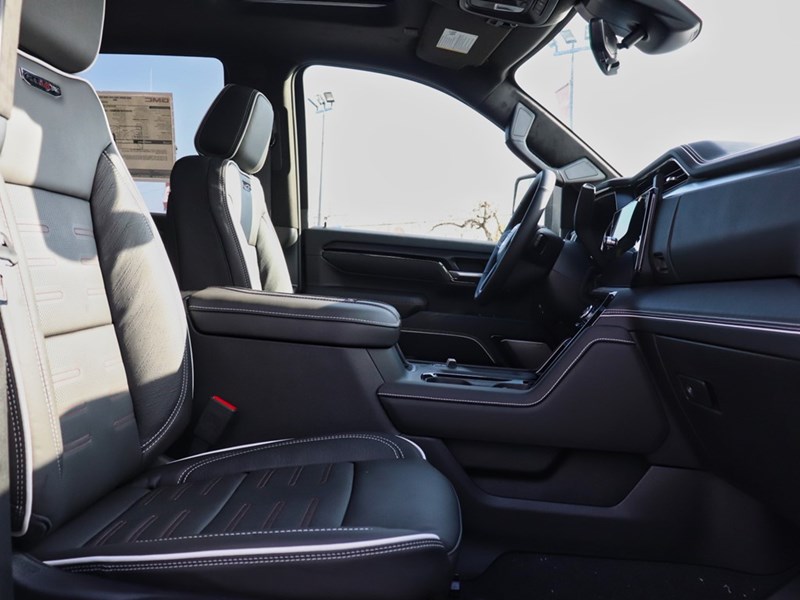 2026 GMC Sierra 2500HD 4WD Crew Cab 159