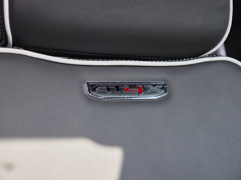 2026 GMC Sierra 2500HD 4WD Crew Cab 159