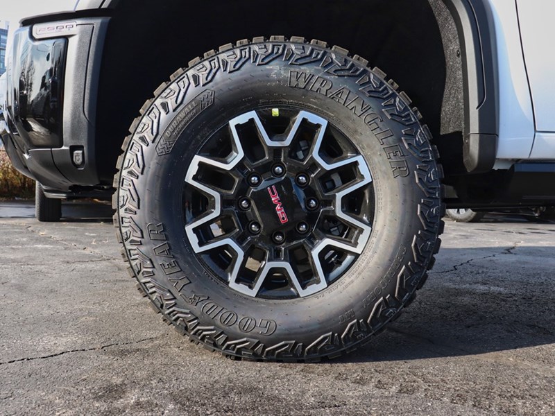 2026 GMC Sierra 2500HD 4WD Crew Cab 159